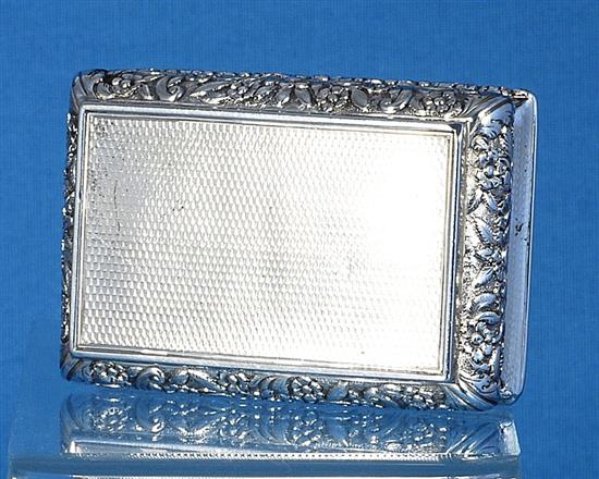 A William IV engine turned silver snuff box, by Nathaniel Mills, Length 98mm, Weight: 5.9oz/185grms